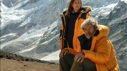 Mit seiner Frau Diane ist Reinhold Messner auch im Alter von 80 Jahren noch in den Bergen unterwegs.