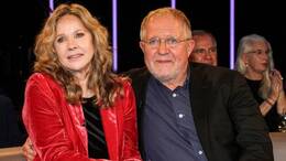 Sowohl vor als auch hinter der Kamera sind „Tatort“-Star Harald Krassnitzer und Schauspielerin Ann-Kathrin Kramer ein eingespieltes Team – oder doch nicht?