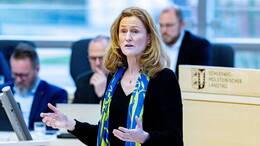 Schleswig-Holsteins Finanzministerin Silke Schneider (Grüne) will den Notkredit aus 2024 auf einen Schlag tilgen. (Archivbild)