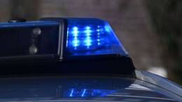 Polizei und Staatsanwaltschaft ermitteln gegen einen Arzt im Kreis Pinneberg wegen des Verdachts, ältere Patenten getötet zu haben. (Symbolbild)