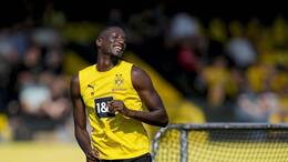 Ein Bericht sorgt für Gesprächsstoff: Bei Serhou Guirassy stehen besondere Klauseln im BVB-Vertrag – mit Folgen für Gehalt, Prämien und Zukunftsfragen.
