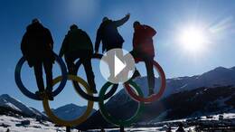 Bei den Olympischen Spielen 2026 liegt Liebe in der Luft.