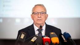 Das Konzept zur Bergung des Buckelwals ist laut Backhaus fertig.