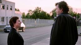 Tatort: Innere Angelegenheiten - Erst am Ende ihres Falles sehen Franziska Tobler (Eva Löbau) und Friedemann Berg (Hans-Jochen Wagner) das Morgenlicht. Hinter ihnen liegt eine Nacht, in der es um Wahrheit, Moral und Vertrauen ging. Der 