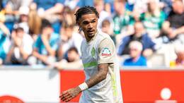 Justin Njinmah hat bei Werder Bremen einen langfristigen Vertrag - warum der Stürmer im Sommer trotzdem zum Verkaufskandidaten werden könnte!