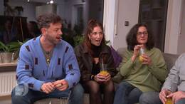 Das perfekte Dinner - Tag 2 - Als Mathias, Lui und Angela (von links) Ragils Follower-Zahl hören, sind sie platt.