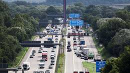 Auch auf der A1 droht Stau. (Archivbild)