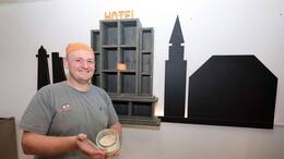 Der Kieler Bäcker David Schöne eröffnet ein kleines Hotel.